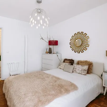 Gucci House - Santa Cruz Apartment